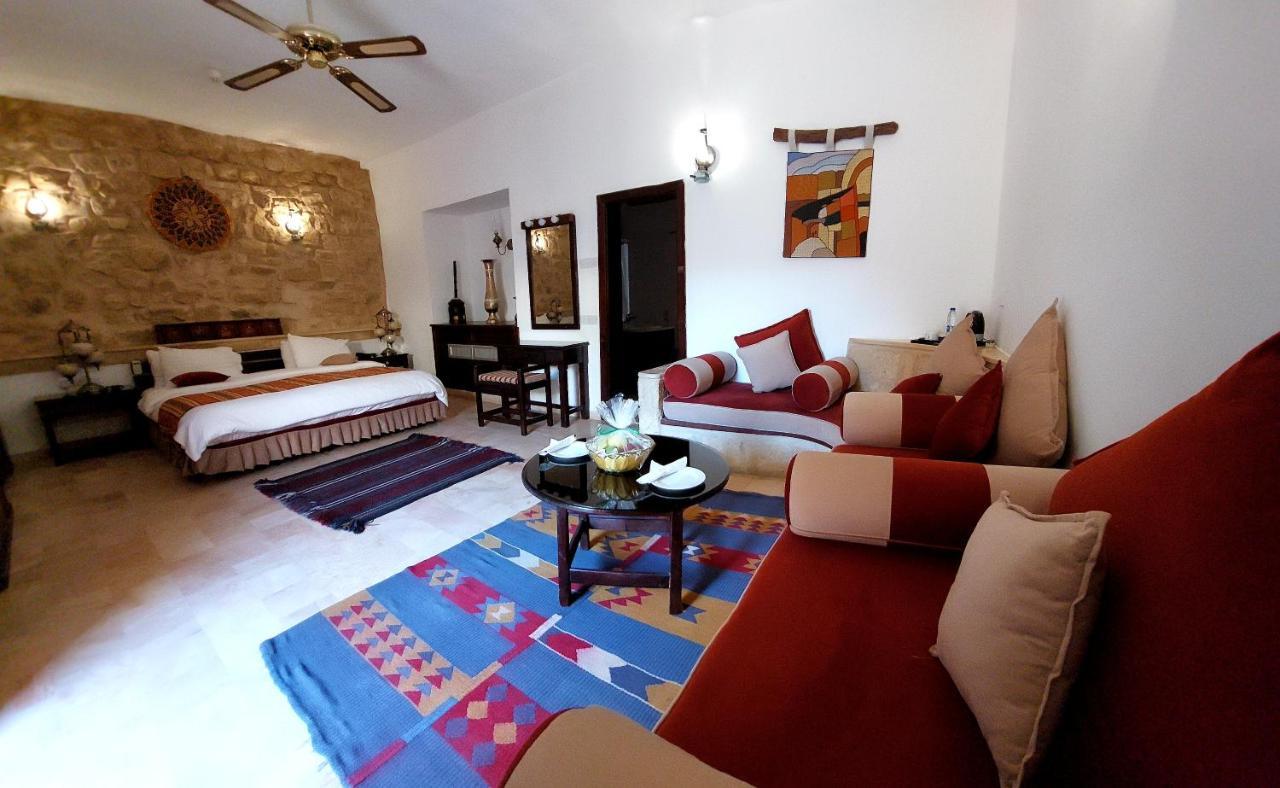 Hayat Zaman Hotel And Resort Petra Wadi Musa Bagian luar foto