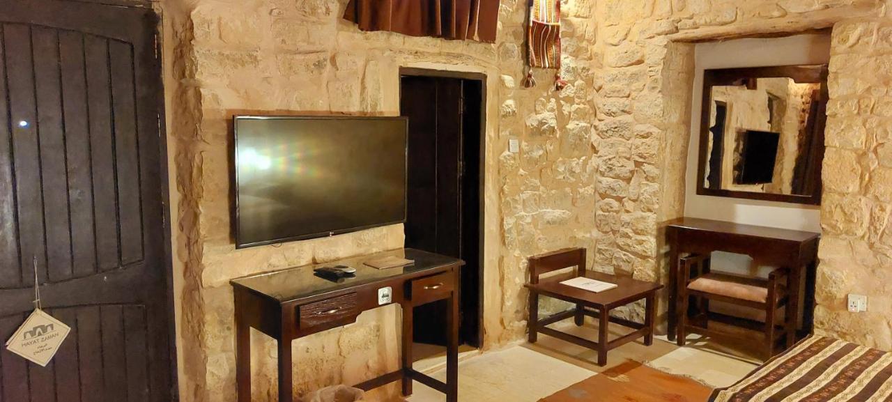 Hayat Zaman Hotel And Resort Petra Wadi Musa Bagian luar foto