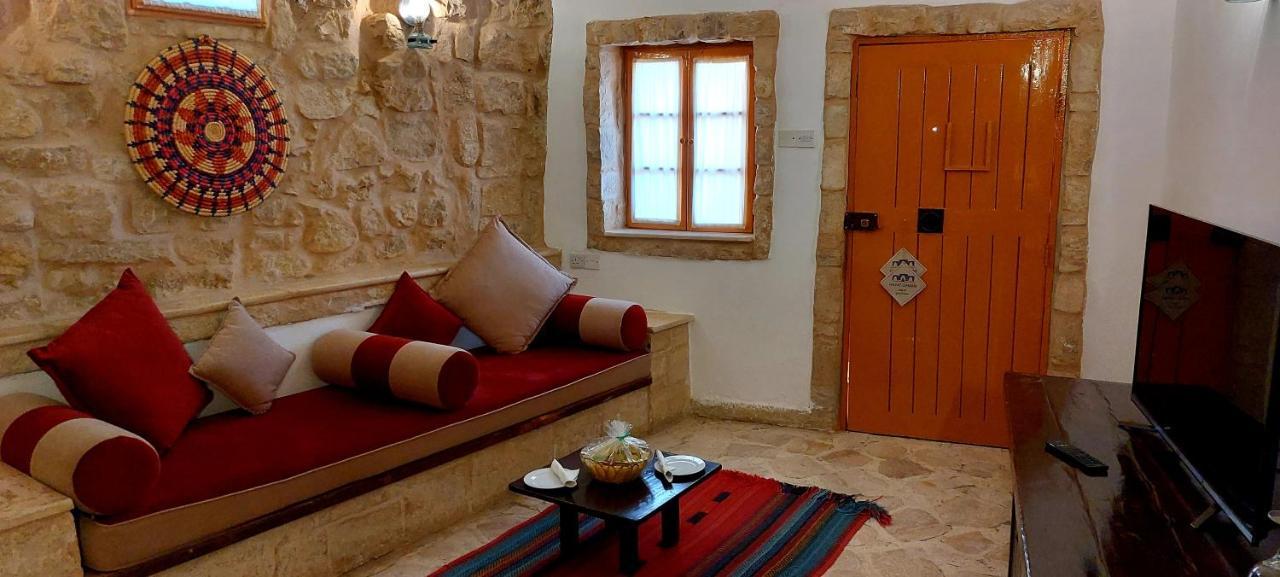Hayat Zaman Hotel And Resort Petra Wadi Musa Bagian luar foto