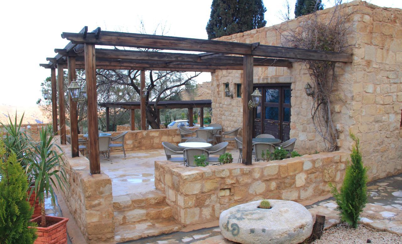 Hayat Zaman Hotel And Resort Petra Wadi Musa Bagian luar foto